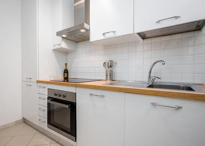 Casa Lusso Con 3 Con Affaccio Esclusivo Su San Petronio Daire *